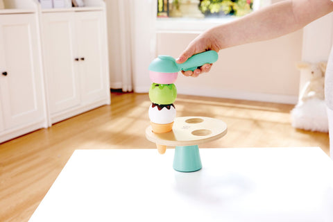 Hape Scoop & Serve Ice Cream Set