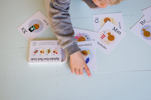 JGD Alphabet Kiwi Flash Cards