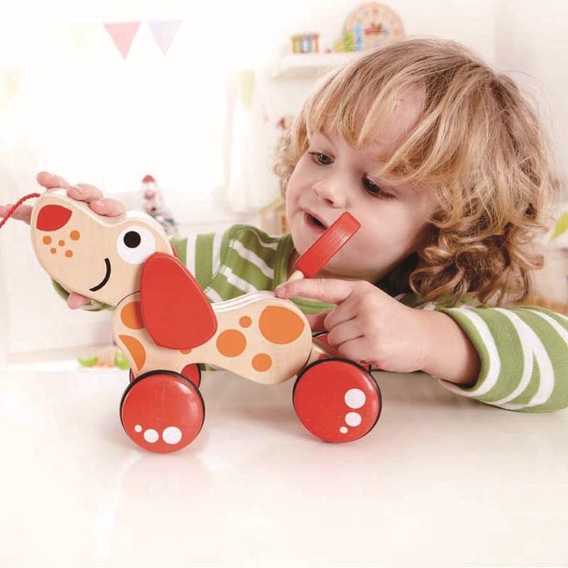 Hape pepe pull store along