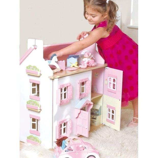 Sophie's deals doll house